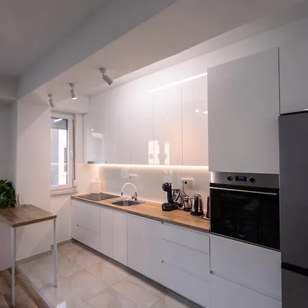 Апартаменты T20 *